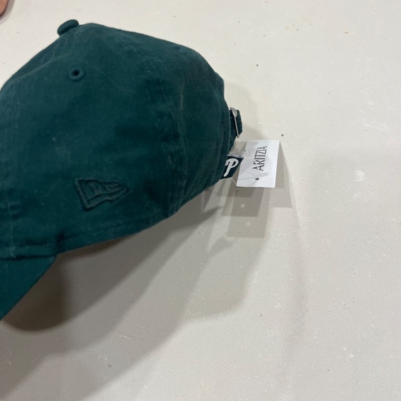 Philadelphia Phillies 9TWENTY Hat | Aritzia - Picture 5 of 7